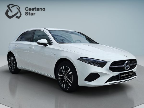 mercedes-benz-classe-a-2025-hibrido-1332cc