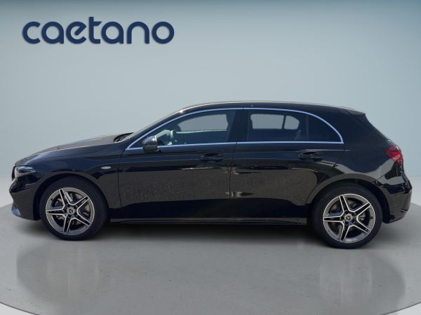 mercedes-benz-classe-a-2026-hibrido-1332cc