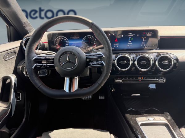 mercedes-benz-classe-a-2026-hibrido-1332cc