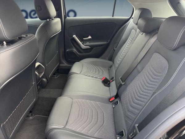 mercedes-benz-classe-a-2026-hibrido-1332cc