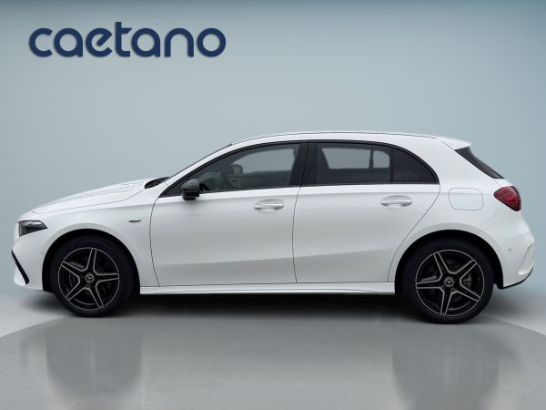 mercedes-benz-classe-a-2026-hibrido-1332cc
