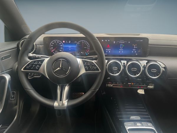 mercedes-benz-cla-2025-hibrido-1332cc