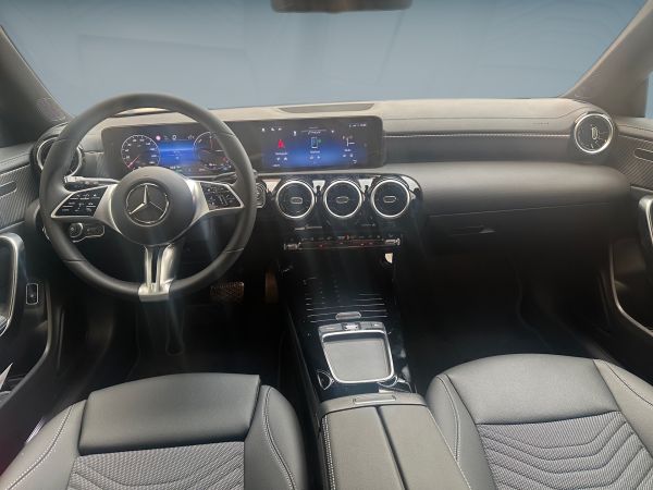 mercedes-benz-cla-2025-hibrido-1332cc