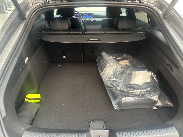 mercedes-benz-cla-2025-hibrido-1332cc