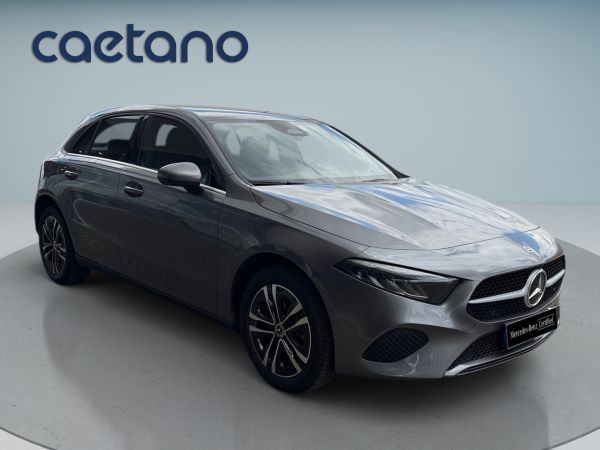 mercedes-benz-classe-a-2024-hibrido-1332cc