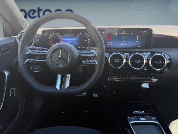 mercedes-benz-classe-a-2026-hibrido-1332cc