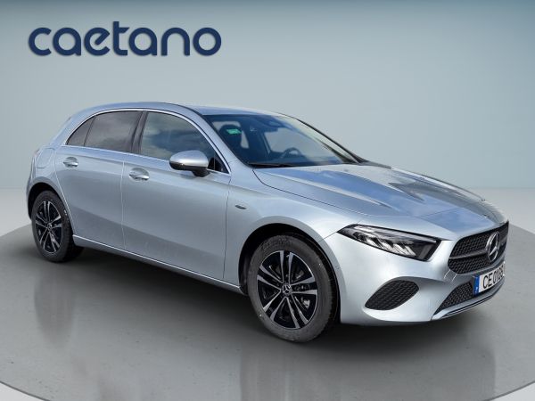 mercedes-benz-classe-a-2026-hibrido-1332cc