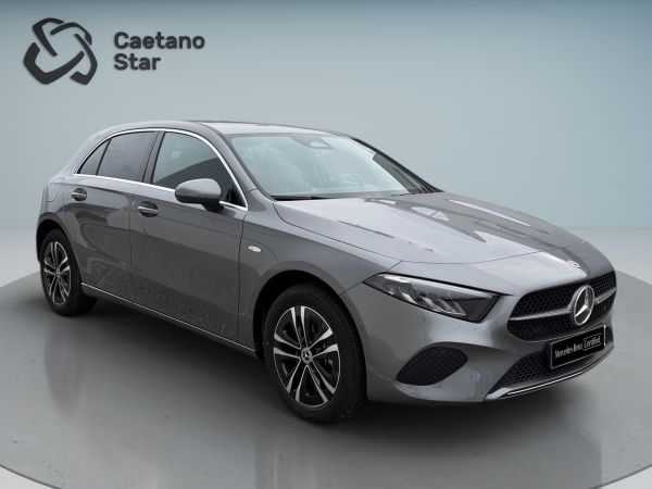 mercedes-benz-classe-a-2025-hibrido-1332cc