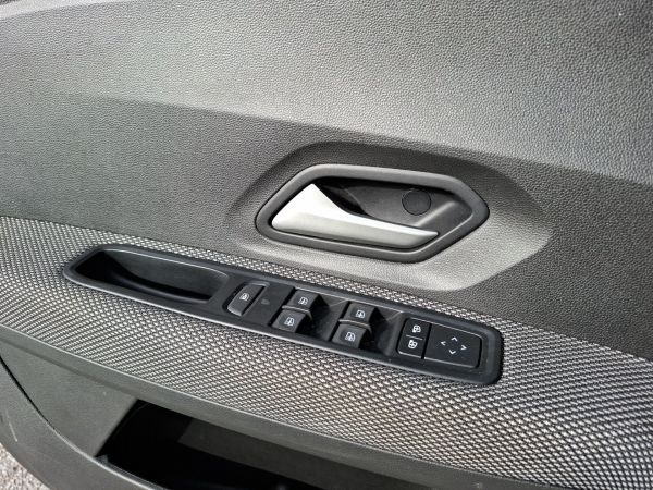 dacia-sandero-2024-gasolina-999cc