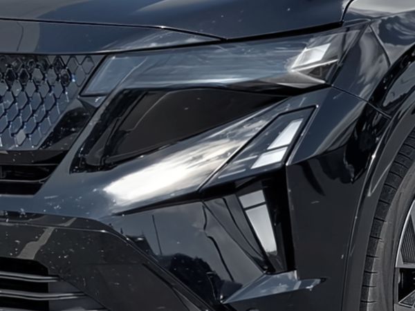 renault-rafale-2025-hibrido-1199cc