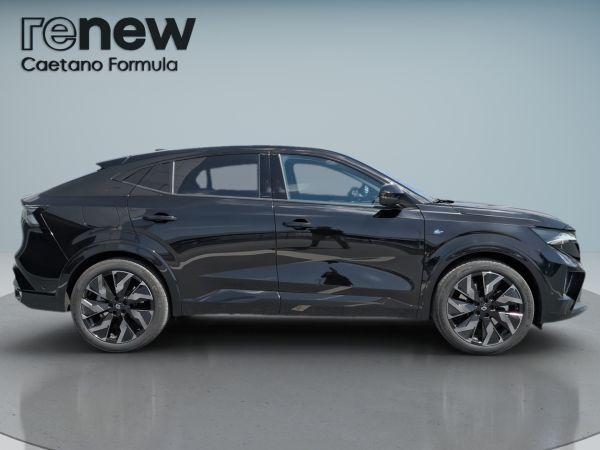 renault-rafale-2025-hibrido-1199cc