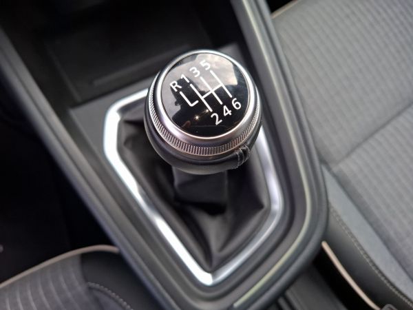 renault-clio-2024-gasolina-999cc