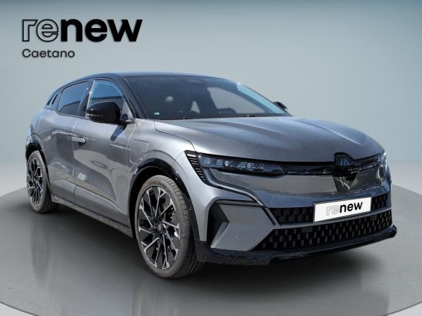renault-megane-2025-eletrico-427cc