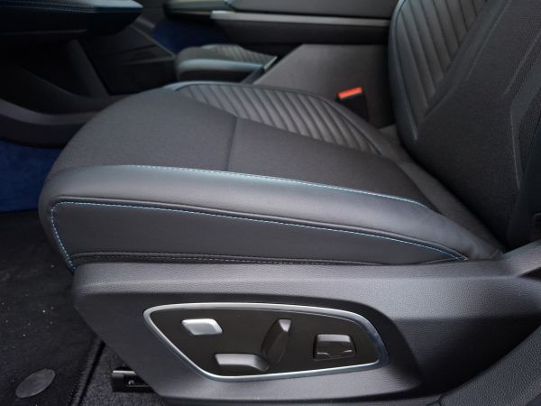 renault-megane-2025-eletrico-427cc