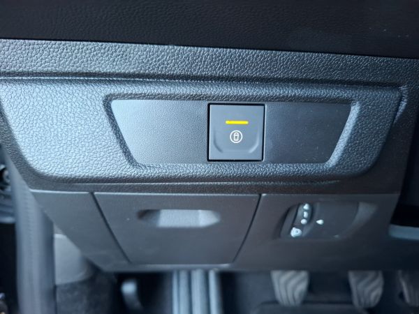 dacia-logan-2025-gasolina-999cc