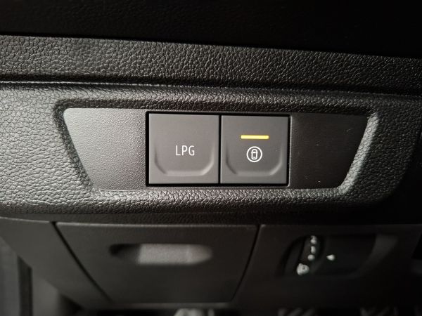dacia-jogger-2025-gpl-999cc