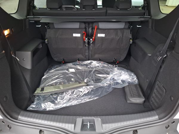 dacia-jogger-2025-gpl-999cc