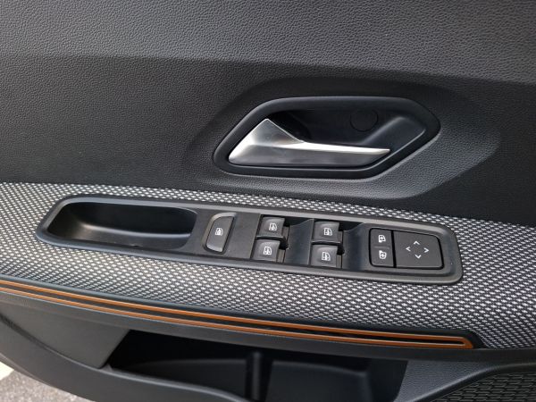 dacia-sandero-2023-gasolina-0cc