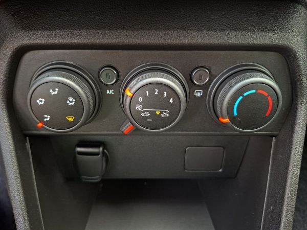 dacia-sandero-2023-gasolina-0cc
