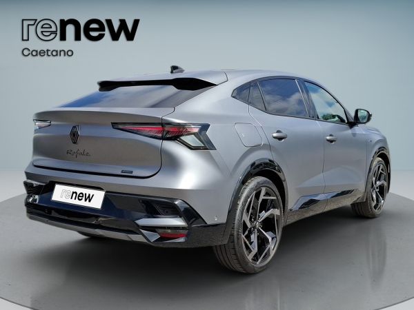 renault-rafale-2025-hibrido-1199cc