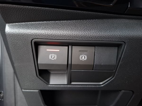 renault-rafale-2025-hibrido-1199cc