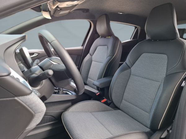 renault-clio-2024-gasolina-999cc