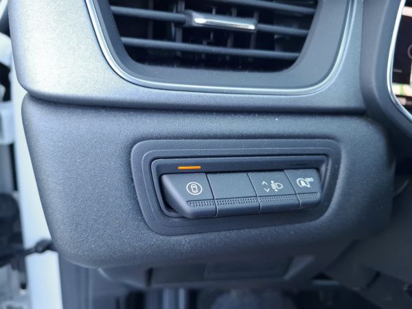 renault-captur-2024-gasolina-999cc