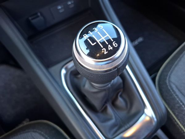 renault-captur-2024-gasolina-999cc