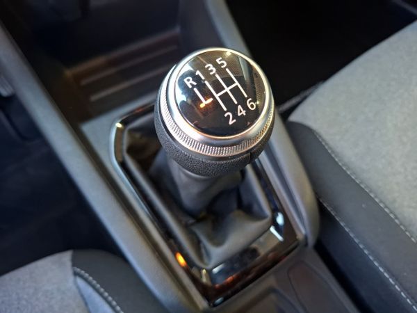 renault-clio-2024-gasolina-999cc