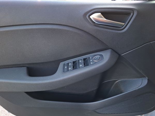 renault-clio-2024-gasolina-999cc
