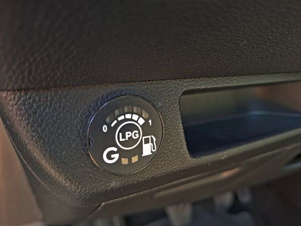 renault-clio-2024-gpl-999cc