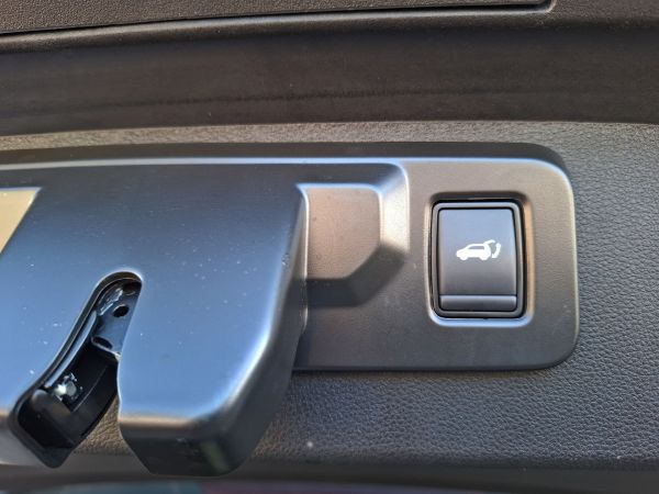 renault-scenic-2024-eletrico-0cc