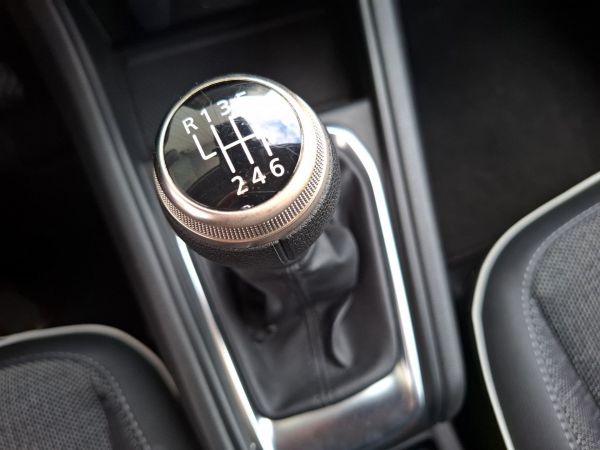 renault-captur-2024-gasolina-999cc