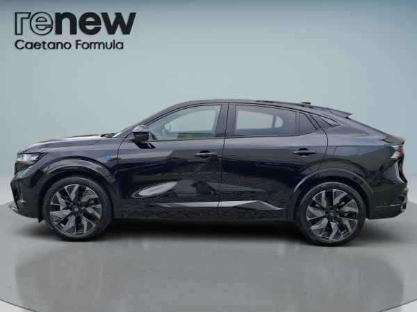 renault-rafale-2025-hibrido-1199cc