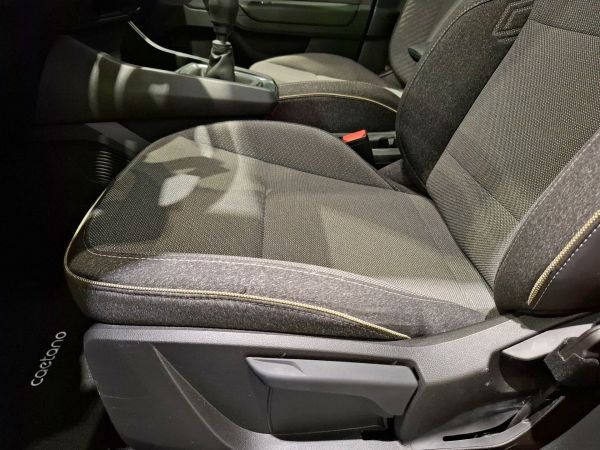 renault-captur-2025-gasolina-999cc