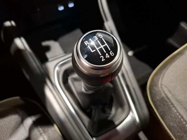 renault-captur-2025-gasolina-999cc