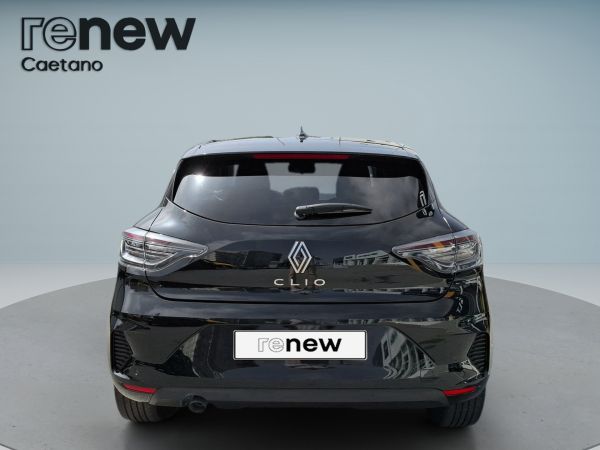renault-clio-2024-gpl-999cc