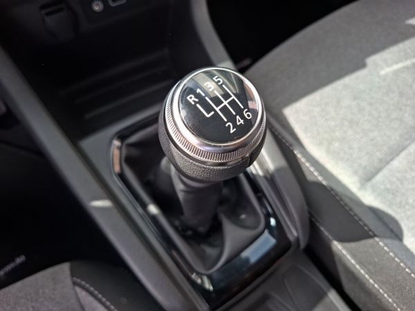 renault-clio-2024-gpl-999cc