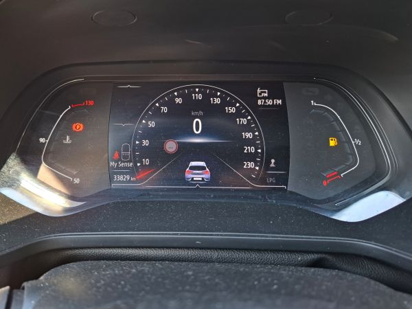 renault-captur-2024-gpl-999cc