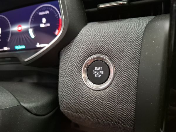 renault-clio-2025-gpl-999cc