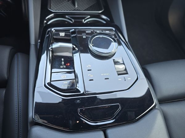 bmw-serie-5-2025-hibrido-1998cc