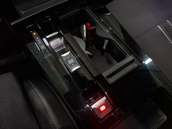 opel-astra-2025-gasolina-1199cc