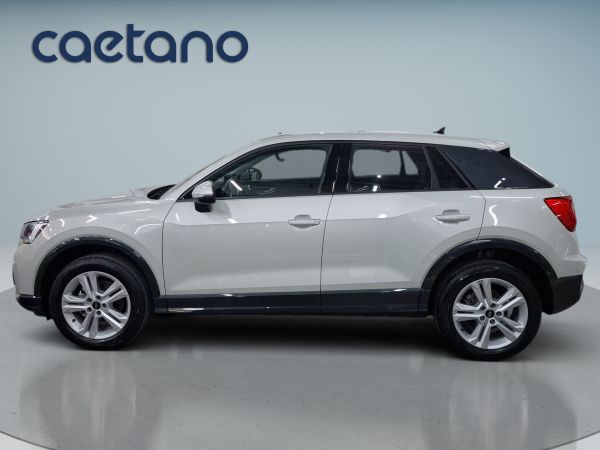 audi-q2-2026-gasolina-999cc