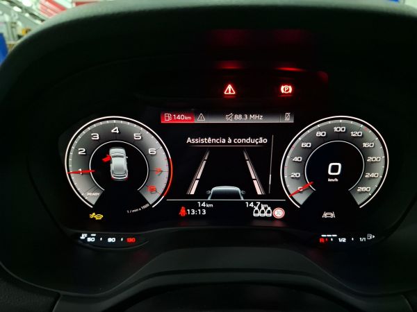 audi-q2-2026-gasolina-999cc
