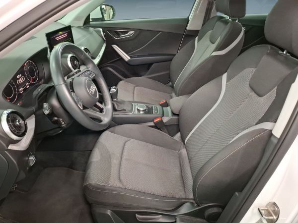 audi-q2-2024-gasolina-999cc