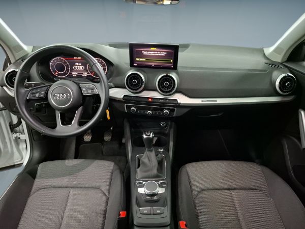 audi-q2-2024-gasolina-999cc
