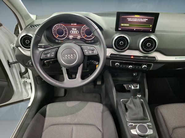 audi-q2-2024-gasolina-999cc