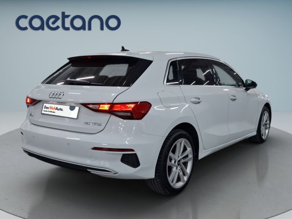 audi-a3-sportback-2024-gasolina-999cc