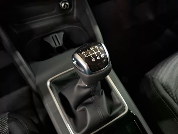 audi-q2-2026-gasolina-999cc