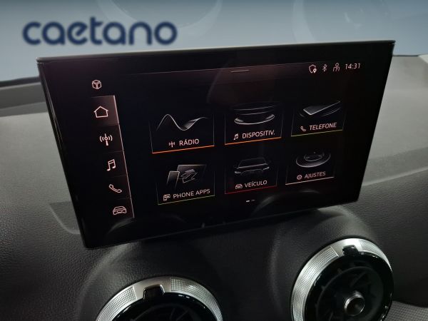 audi-q2-2026-gasolina-999cc